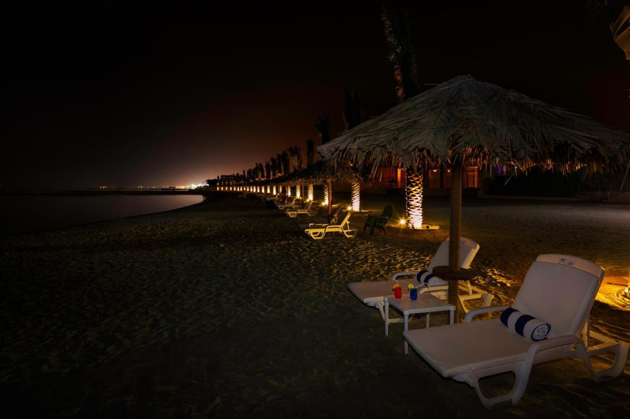 Jaw Resort & Spa Manama Dış mekan fotoğraf